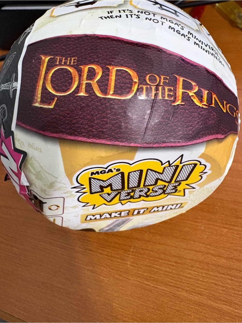 MGA Miniverse Make It Mini Lord Of The Rings Blind Capsule/Ball New/Sealed